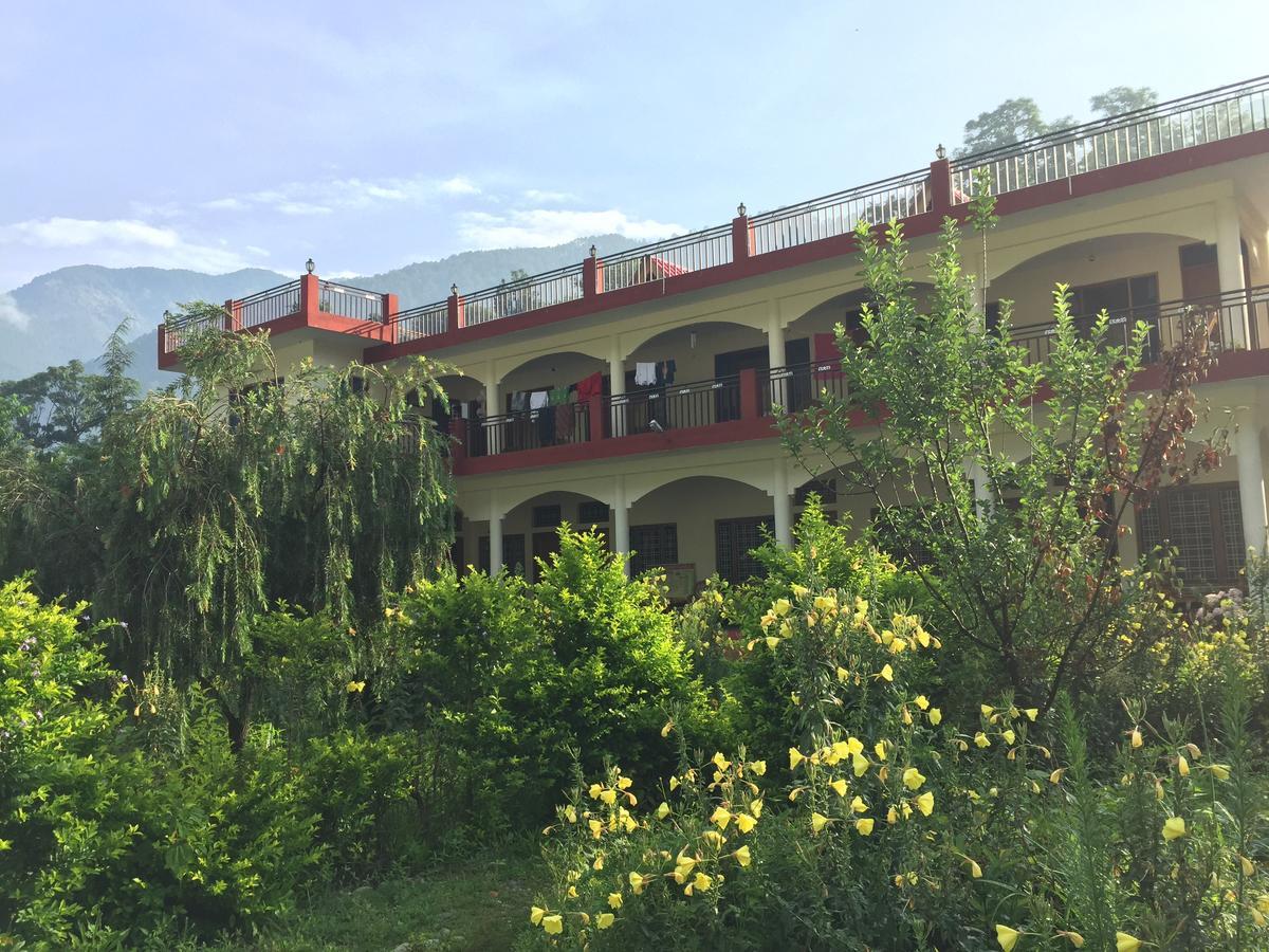 Отель Anand Ganga Uttarkashi Экстерьер фото